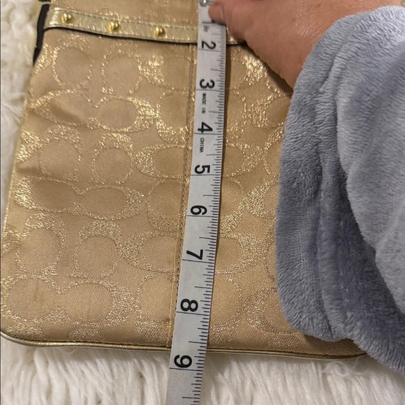Coach Gold Crossbody Bag - Picture 8 of 10